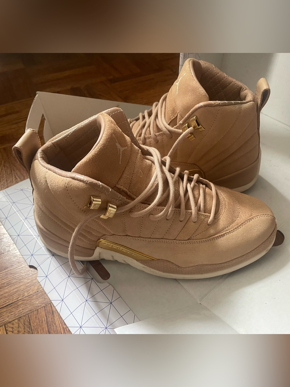 Jordan 12 Retro Vachetta Tan Women’s Size 9